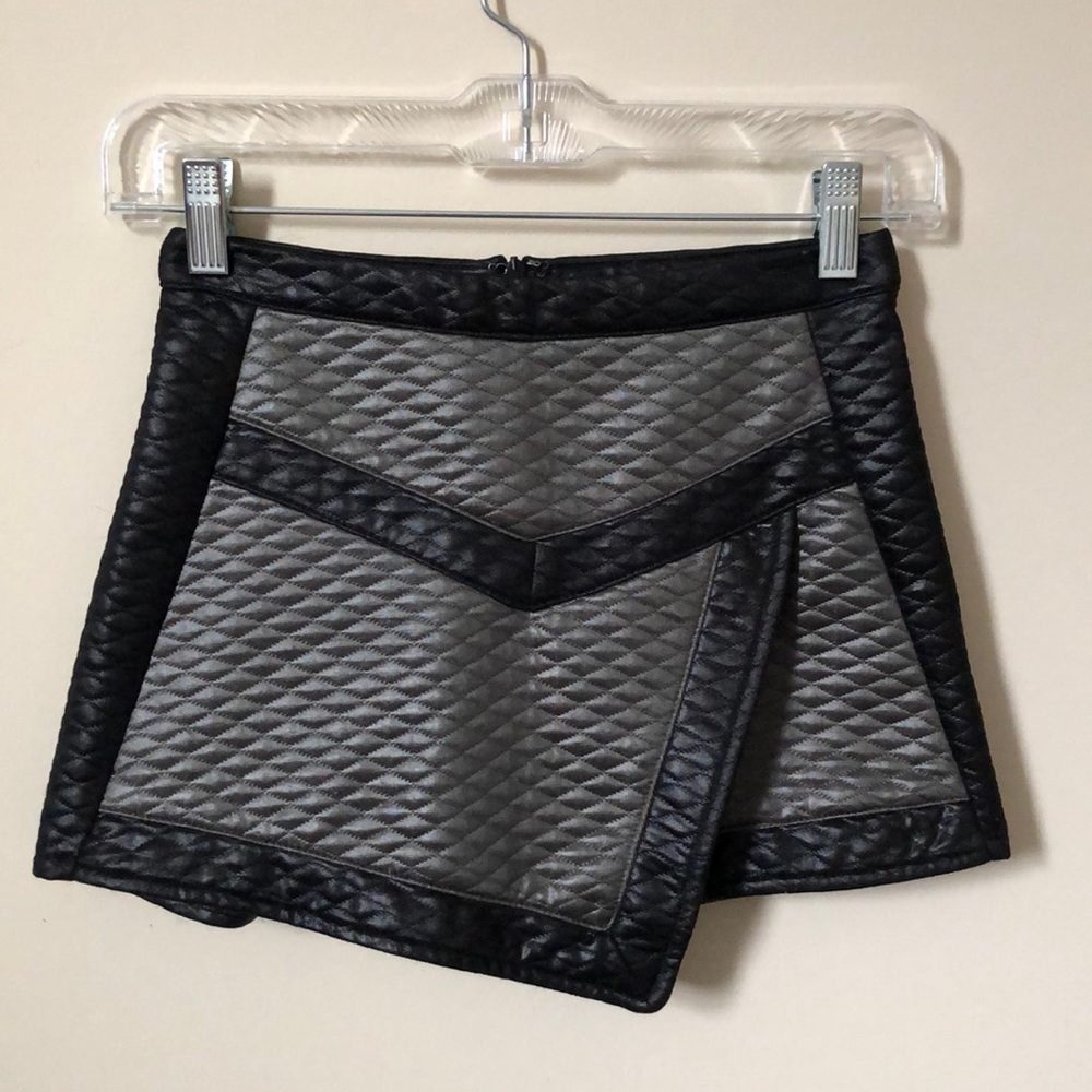 Going Out Skort!